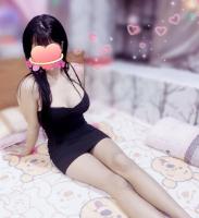 670726873: Chica busca chico en Barcelona