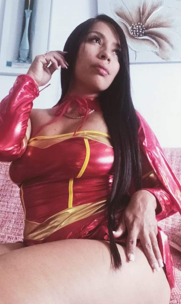 Chica busca chico en Cádiz: 