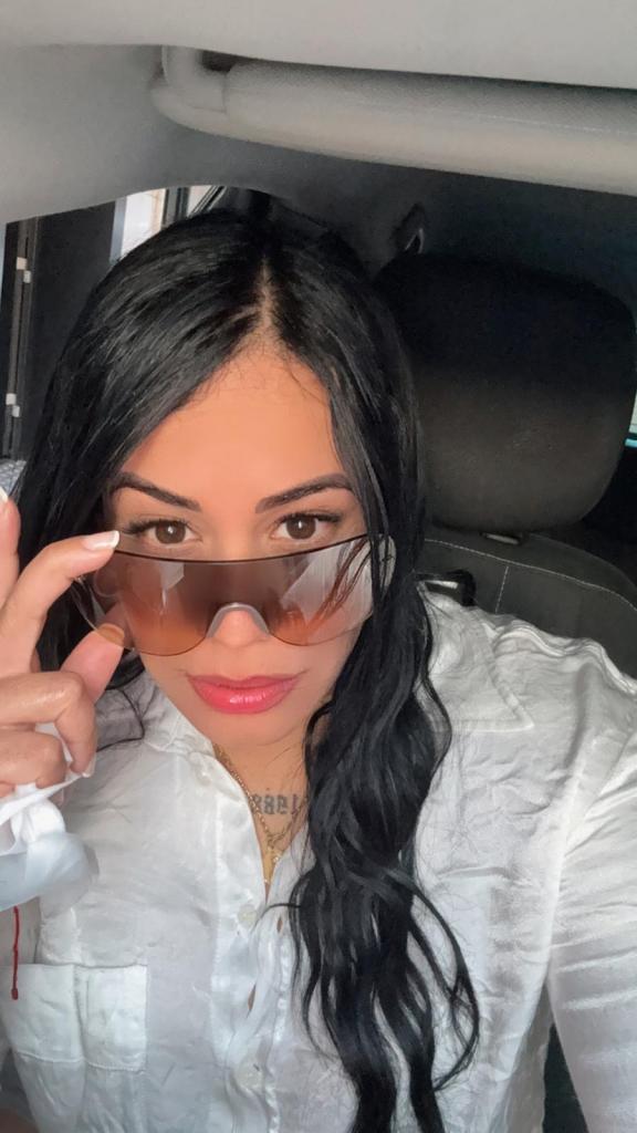 Chica busca chico en Granada: 