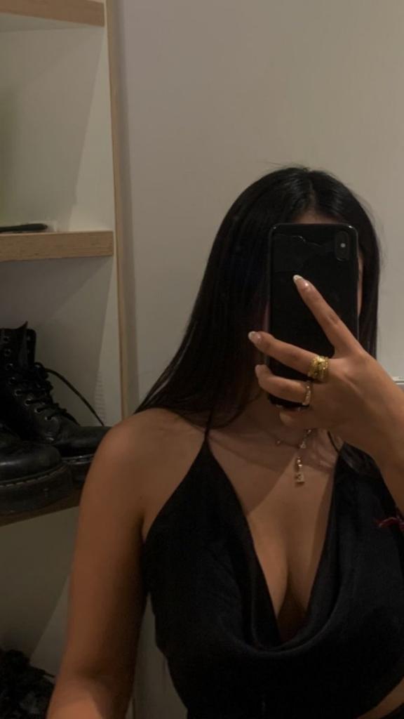 610855305: Chica busca chico en Valencia