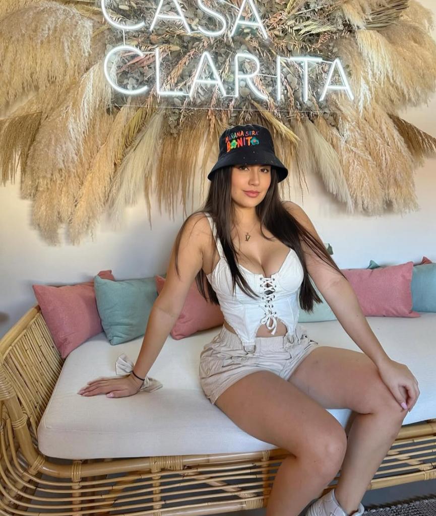 Chica busca chico en Cádiz: 