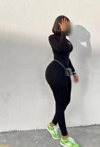 Chica busca chico en Granada: 