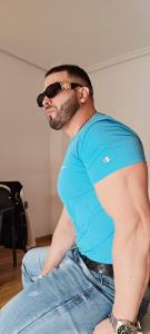 Chico busca chica en Castellón: 