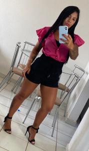 655230479: Chica busca chico en Sevilla