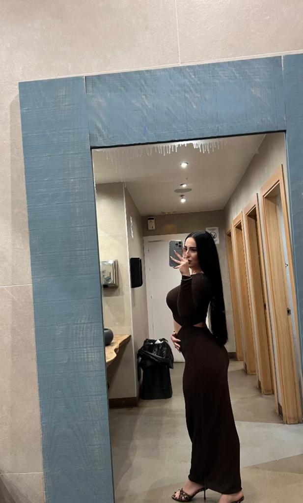 Chica busca chico en Cádiz: 