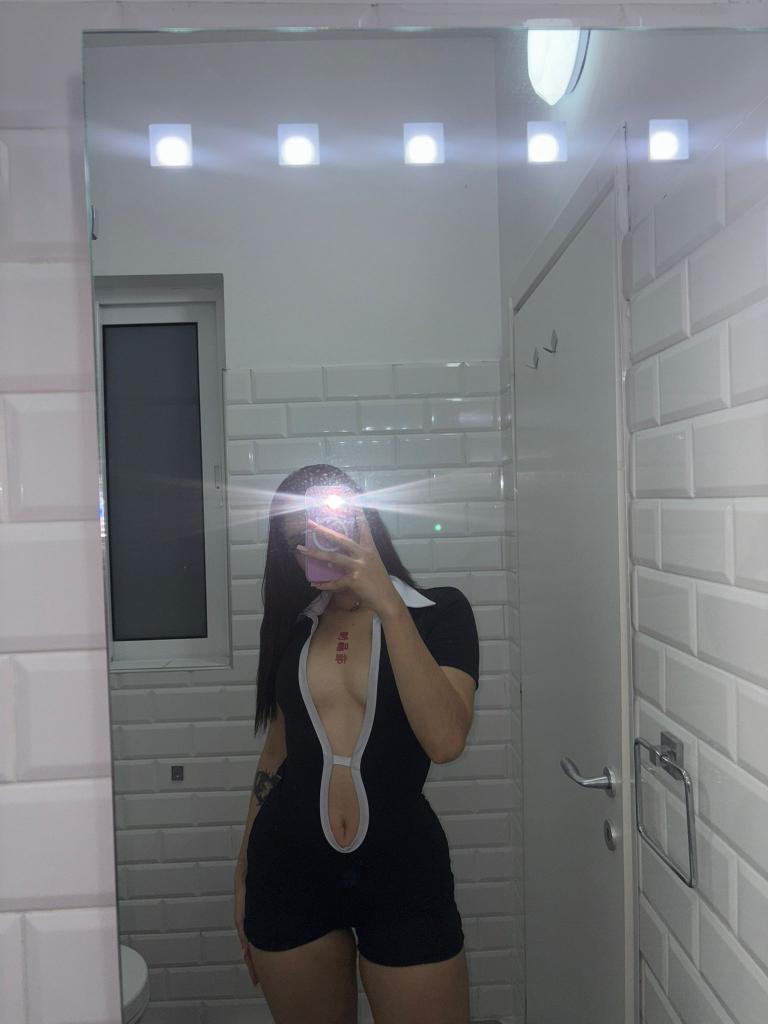 676142392: Chica busca chico en Las Palmas