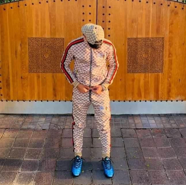 Chico busca chica en Barcelona: 