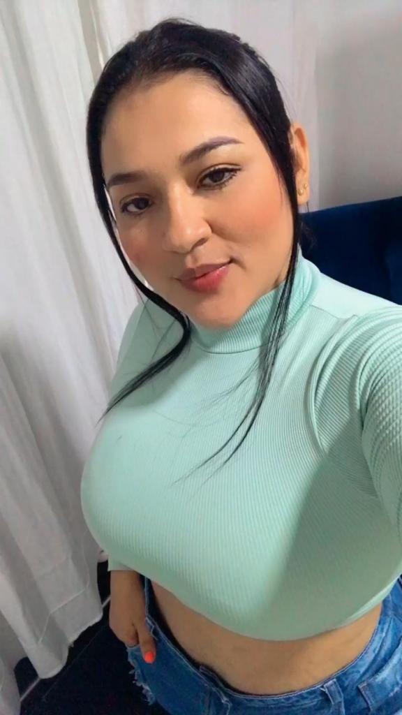 613716022: Chica busca chico en Murcia