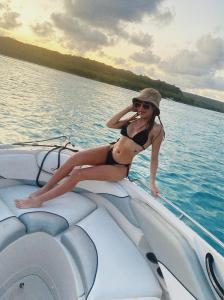 634069030: Chica busca chico en Granada