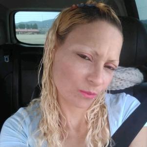 742017420: Chica busca chico en Zaragoza