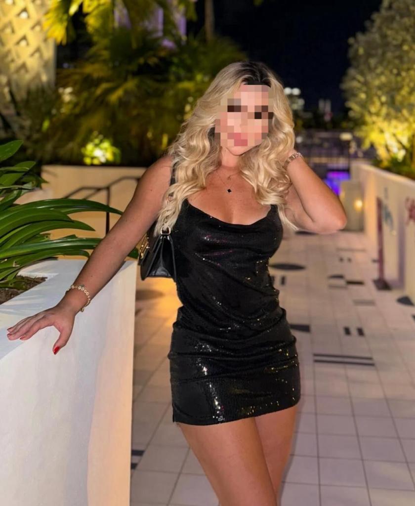 Chica busca chico en Cádiz: 