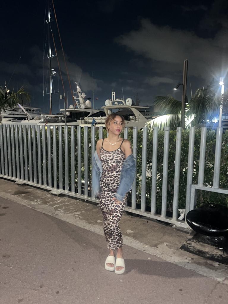 Chica busca chico en Barcelona: 