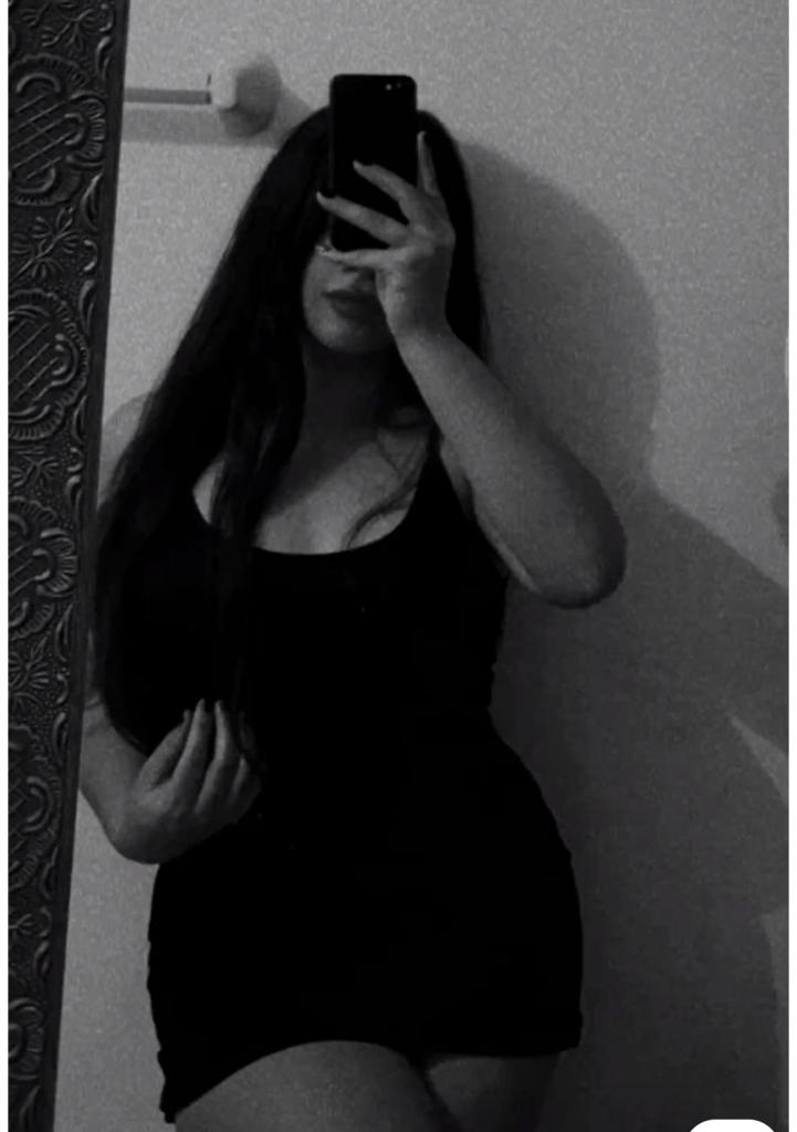 Chica busca chico en Cuenca: 