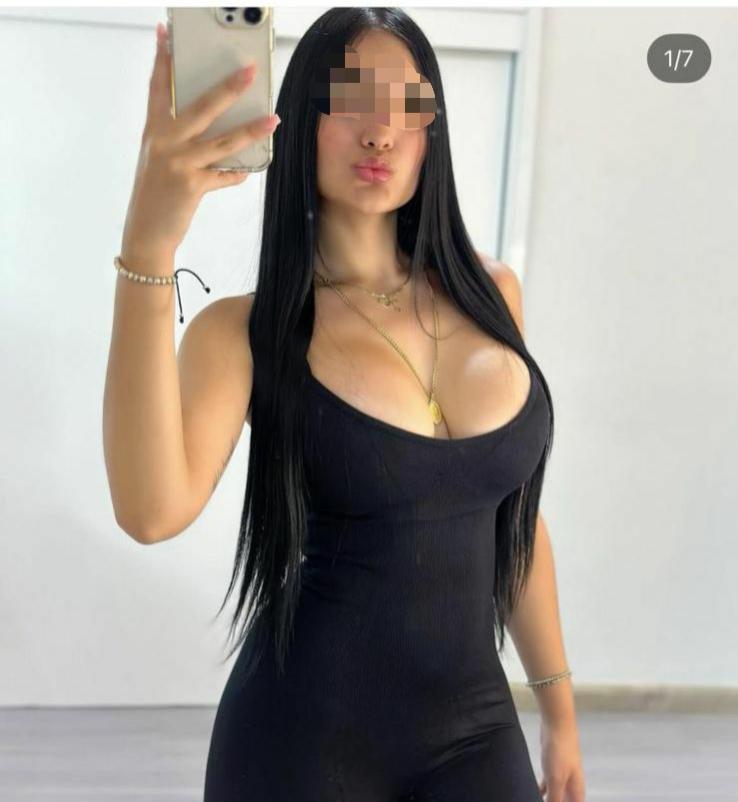 617014058: Chica busca chico en Navarra