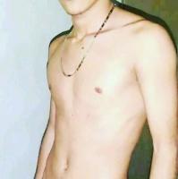 641563925: Chico busca chica en Barcelona