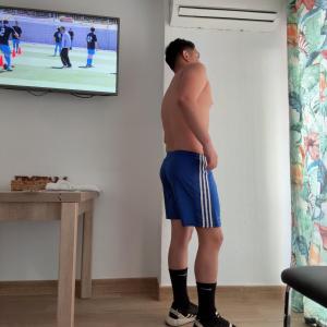 Chico busca chica en León: 