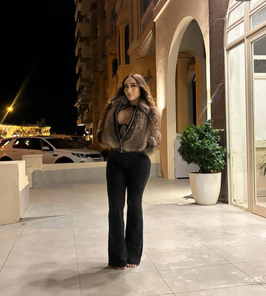 634383995: Chica busca chico en Alicante