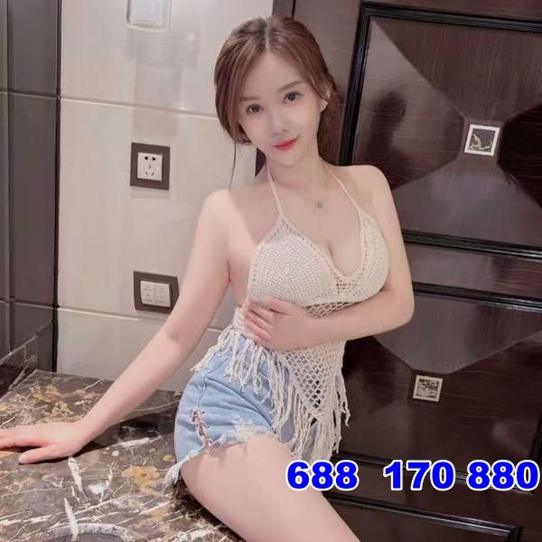 Chica busca chico en Barcelona: Chica busca chico