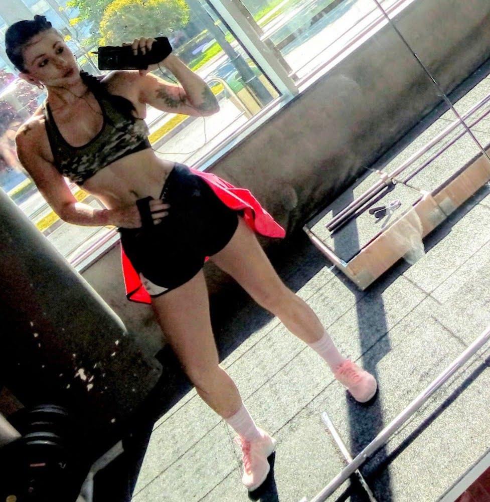 643316505: Chica busca chico en Cantabria