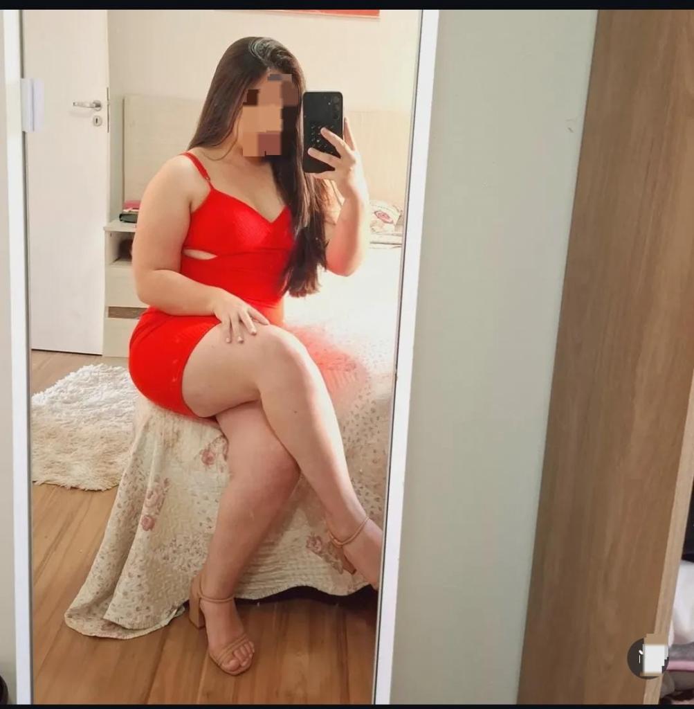 614757956: Chica busca chico en Navarra