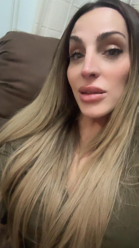 632221246: Transexual en Barcelona