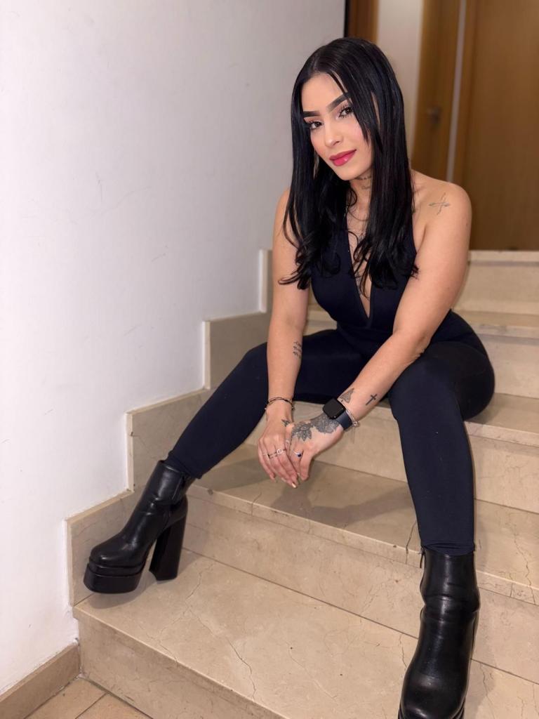 624487554: Chica busca chico en Madrid