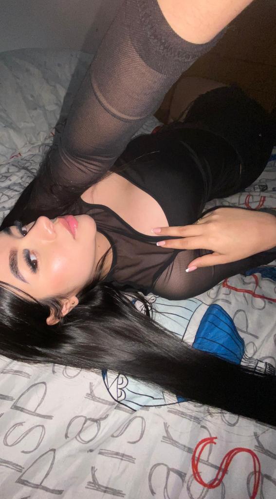 613863273: Chica busca chico en Burgos