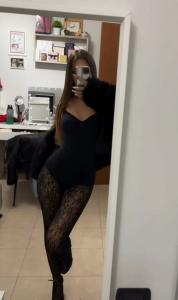 634052265: Chica busca chico en Madrid