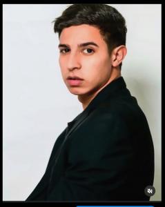 647335856: Chico busca chica en Valencia