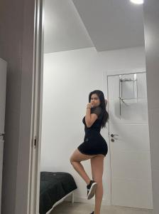 641976374: Chica busca chico en Madrid