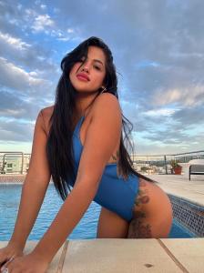 627899812: Chica busca chico en Barcelona