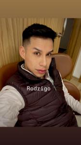 654979926: Chico busca chica en Málaga