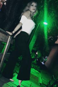 625496854: Chica busca chico en Madrid