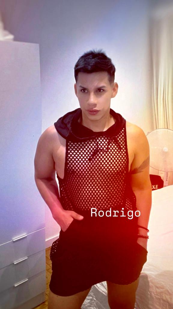 Chico busca chica en Málaga: 