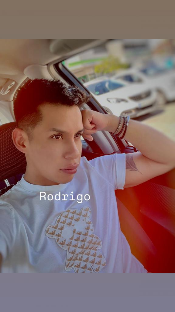 Chico busca chica en Málaga: 