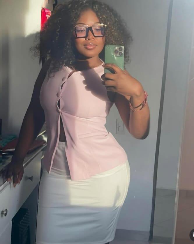 Chica busca chico en Sevilla: 