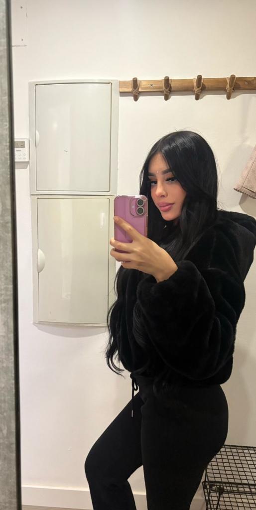 Chica busca chico en Lérida: 