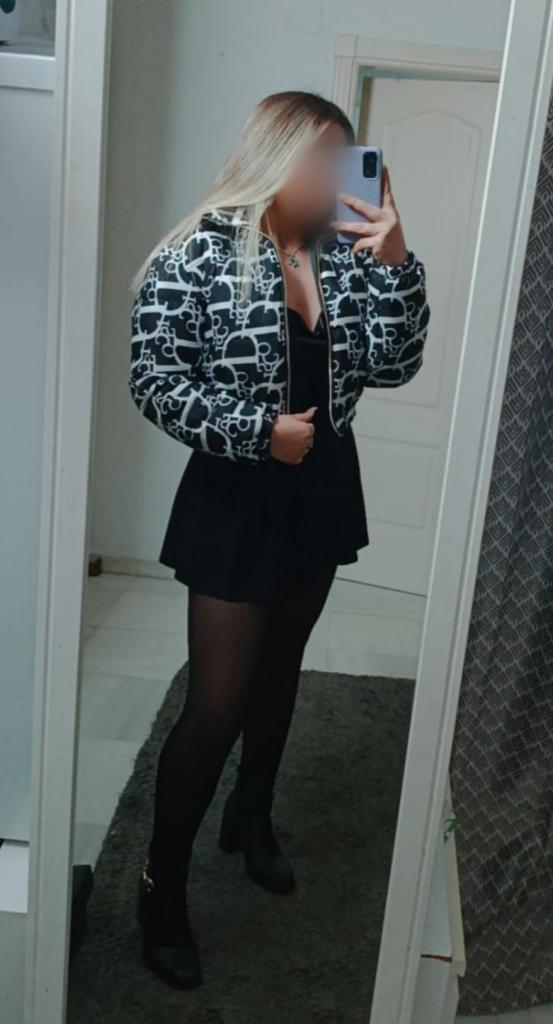 Chica busca chico en Granada: 