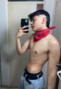 643176930: Chico busca chica en Alicante