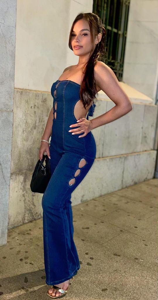 Chica busca chico en Tenerife: 