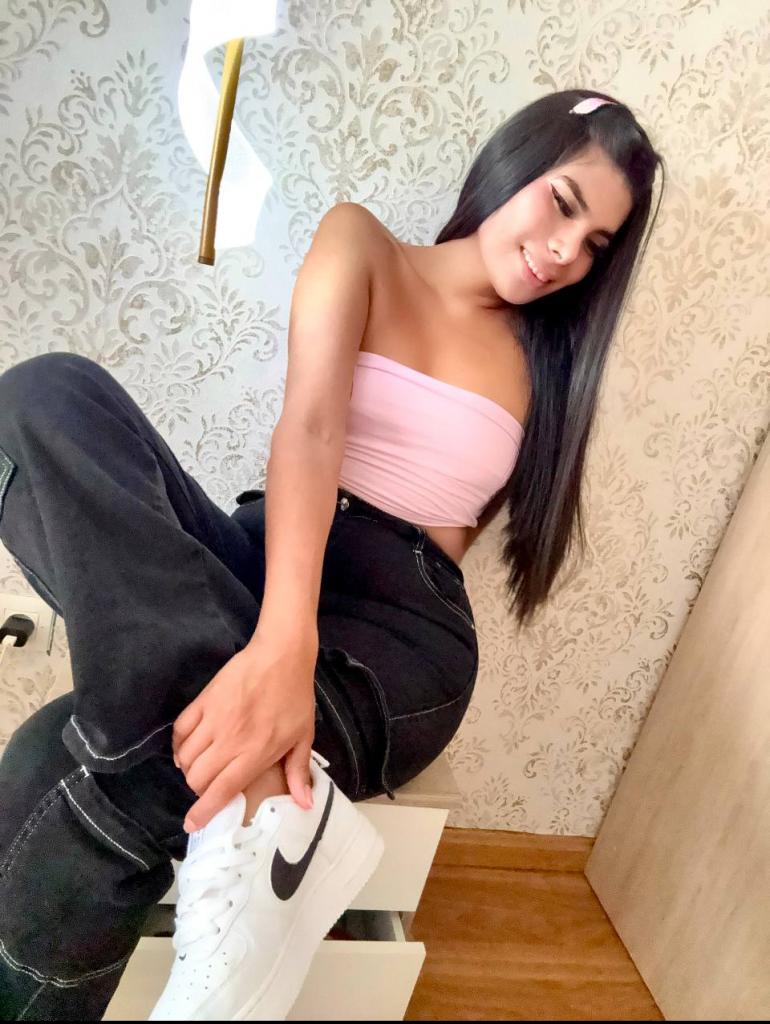 631095399: Travesti en Zaragoza