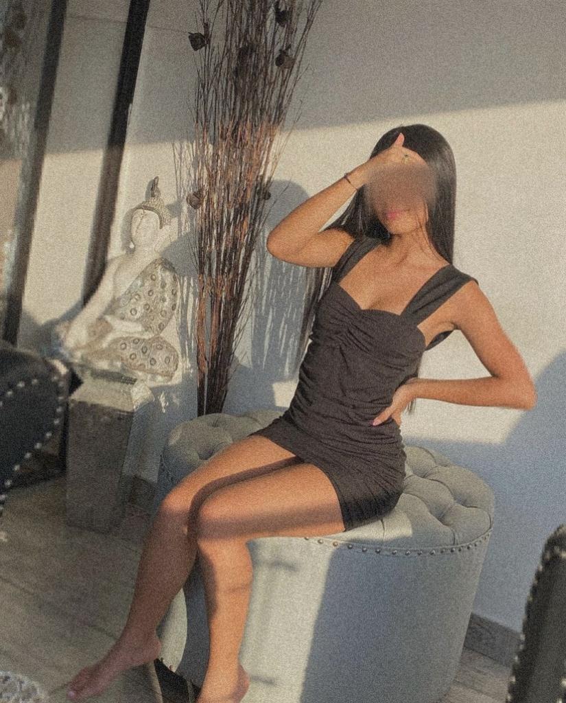 602369233: Chica busca chico en Lérida