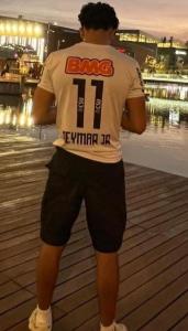 607840127: Chico busca chica en Valencia