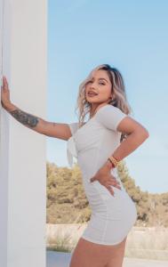 662336518: Chica busca chico en Ibiza