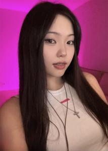 603942635: Chica busca chico en Barcelona