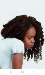 633718189: Chica busca chico en Barcelona