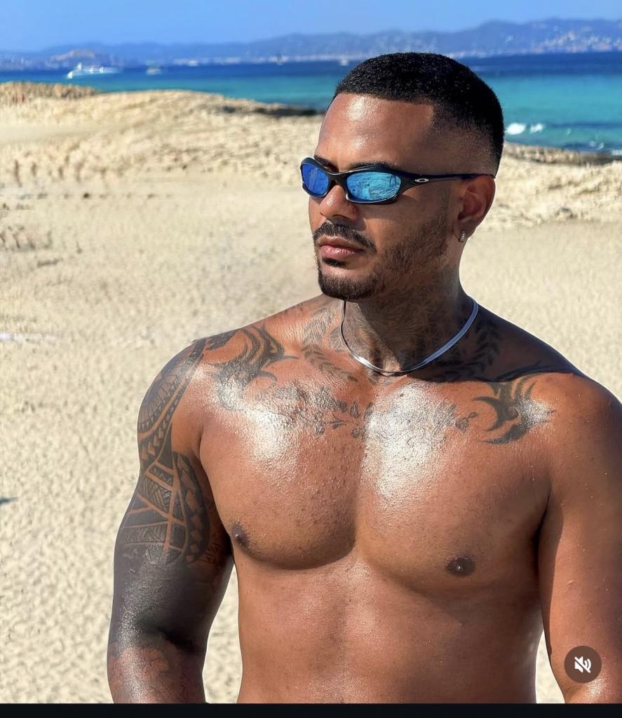 Chico busca chica en Sevilla: 