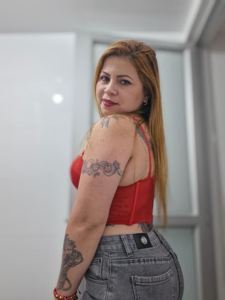 614064507: Chica busca chico en Valencia