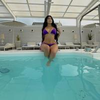 694262933: Chica busca chico en Pontevedra