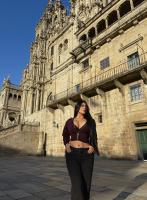 694262933: Chica busca chico en Pontevedra